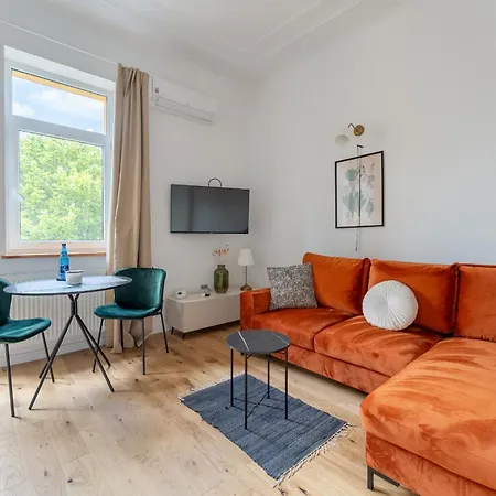 Petsch - W Sercu Cieplic - By Space Apart *